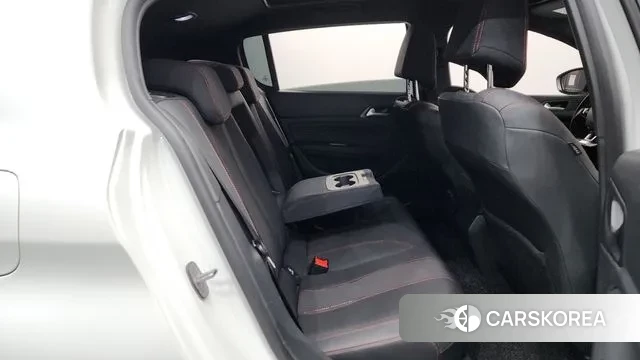 Peugeot 308 second generation 2019 Белый из Кореи, фото 3