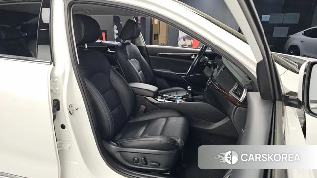 Kia Come New K7 2018 Белый из Кореи, фото 3