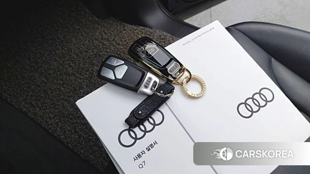 Audi Q7 (4M) 2019 Синий из Кореи, фото 3