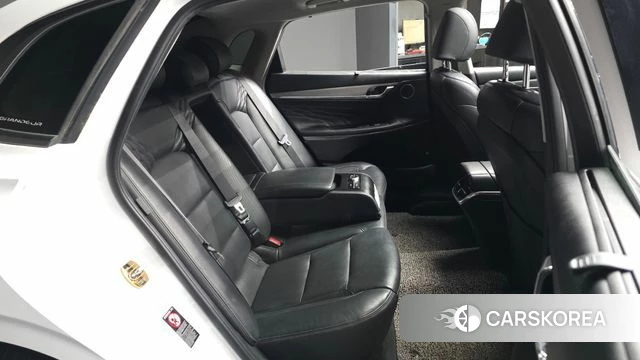 Hyundai The New Grandeur IG Hybrid 2020 Белый из Кореи, фото 3