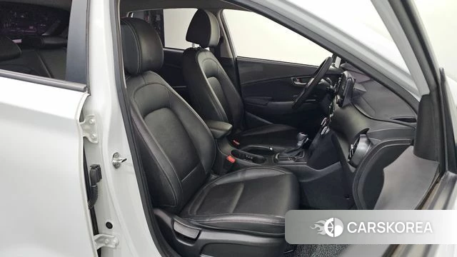 Hyundai Kona 2018 Белый из Кореи, фото 3