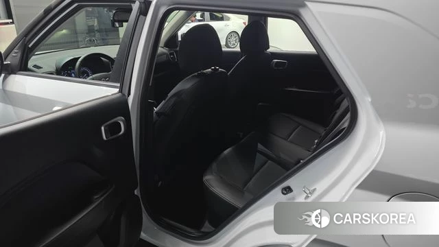 Hyundai Venue 2021 Белый из Кореи, фото 3