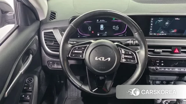 Kia The New Seltos 2022 Черный из Кореи, фото 3