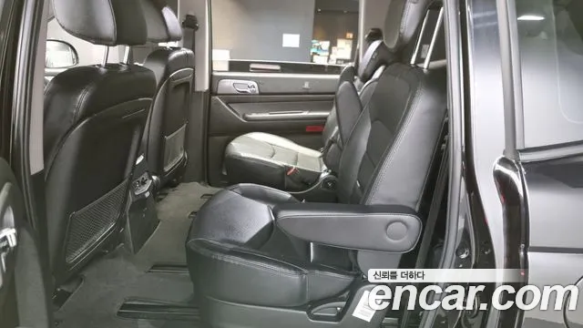 Ssangyong Korando Turismo 2018 Черный из Кореи, фото 3