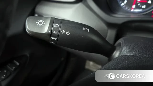 Hyundai Veloster (JS) 2020 Белый из Кореи, фото 3