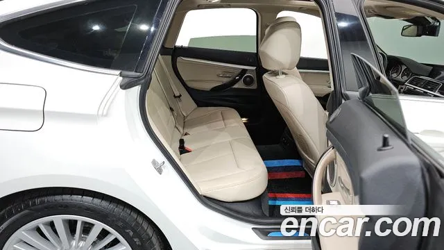 BMW 3 Series GT (F34) 2018 Белый из Кореи, фото 3