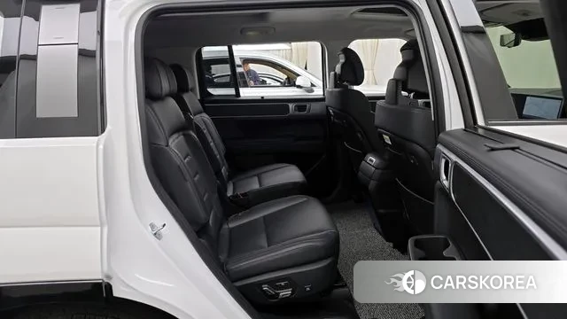 Hyundai Santa Fe (MX5) 2023 Белый из Кореи, фото 3