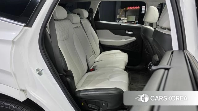 Hyundai The New Santa Fe 2021 Белый из Кореи, фото 3