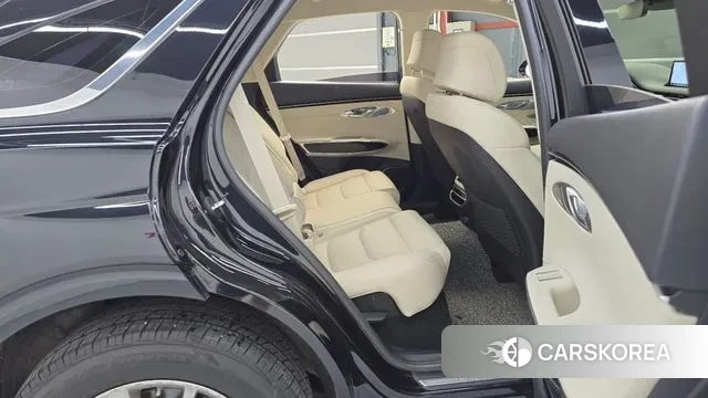 Genesis GV70 2021 Черный из Кореи, фото 3