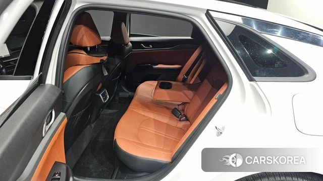 Kia The New K5 Hybrid 3rd generation 2024 Белый из Кореи, фото 3