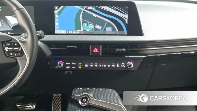 Kia EV6 2021 Черный из Кореи, фото 3