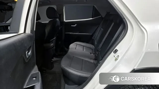 Kia Stonic 2019 Белый из Кореи, фото 3