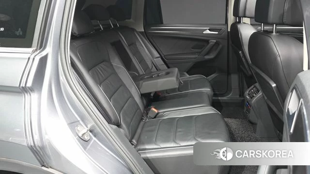 Volkswagen Tiguan second Generation 2020 Серый из Кореи, фото 3