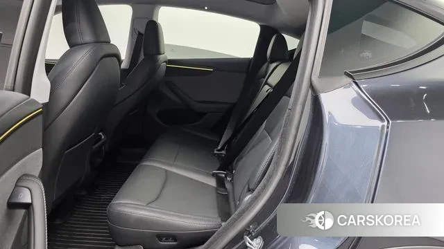 Tesla Model Y 2025 Серый из Кореи, фото 3