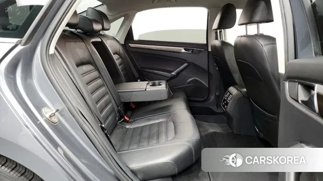 Volkswagen The New Passat 2018 Серый из Кореи, фото 3