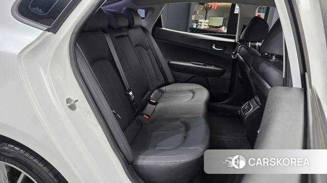 Kia The New K5 2nd generation 2019 Белый из Кореи, фото 3