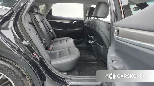 Hyundai The New Grandeur IG 2022 Черный из Кореи, фото 3