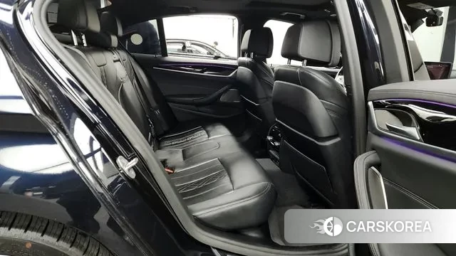 BMW 5 Series (G30) 2021 Черный из Кореи, фото 3