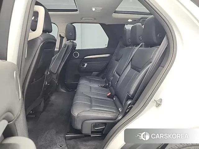 Land Rover Discovery 5 2020 Белый из Кореи, фото 3