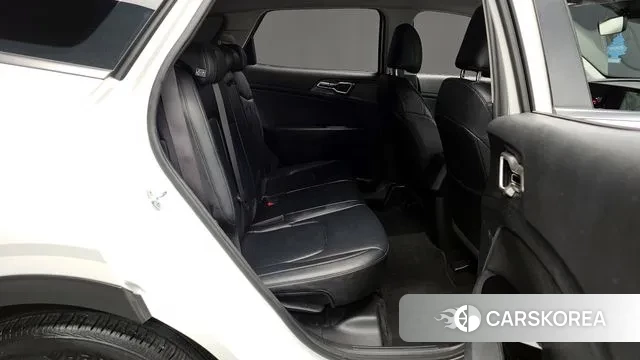 Kia Sportage 5th Generation 2022 Белый из Кореи, фото 3