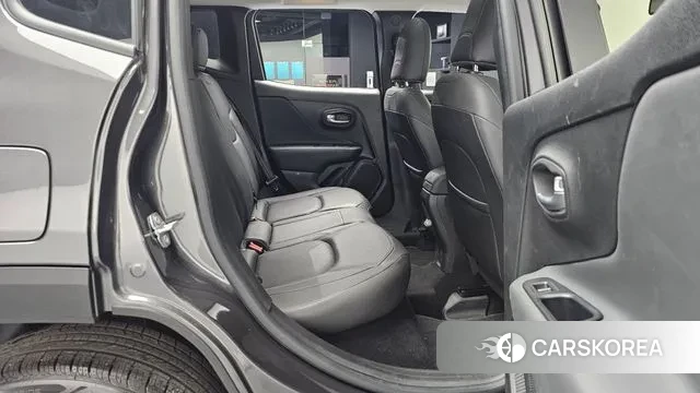 Jeep Renegade 2021 Серый из Кореи, фото 3