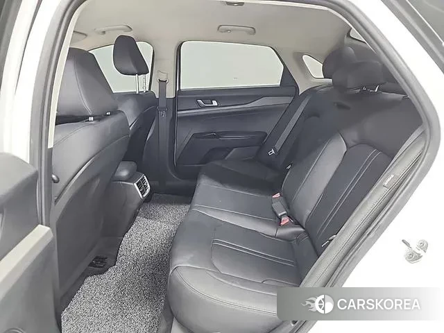 Kia The New K5 3rd generation 2024 Белый из Кореи, фото 3