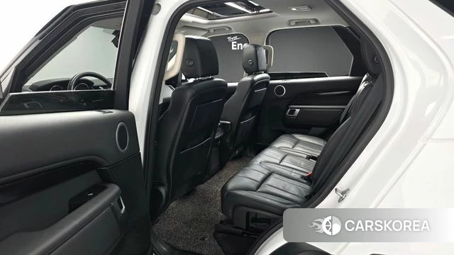 Land Rover Discovery 5 2020 Белый из Кореи, фото 3