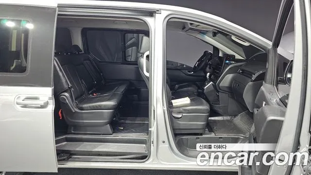 Hyundai Staria 2021 Серебряный из Кореи, фото 3