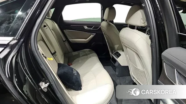 Audi A6 (C8) 2023 Черный из Кореи, фото 3