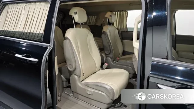 Kia Carnival 4th generation 2021 Черный из Кореи, фото 3