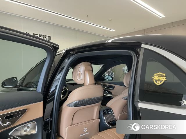 Mercedes-Benz E-class 2024 Черный из Китая, фото 3