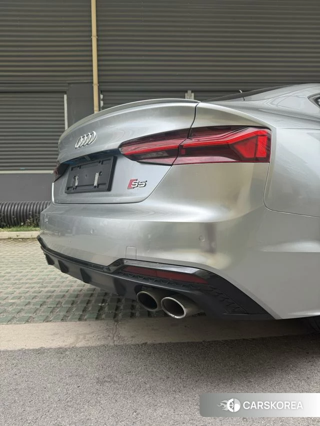 Audi S5 2021 Другой из Китая, фото 3