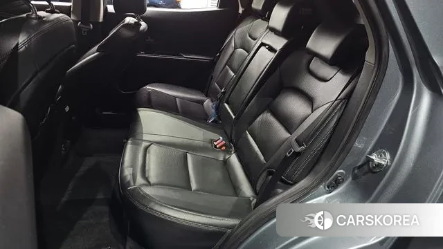 Ssangyong Beautiful Korando 2022 Серебристо-серый из Кореи, фото 3