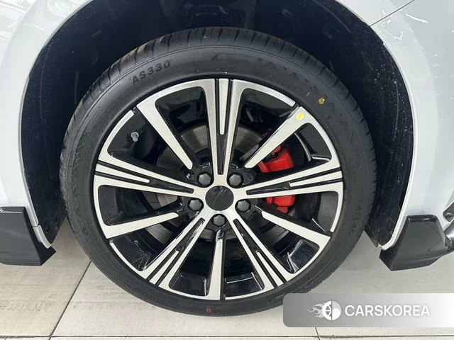Geely Automobile Xingrui 2026 Белый из Китая, фото 3