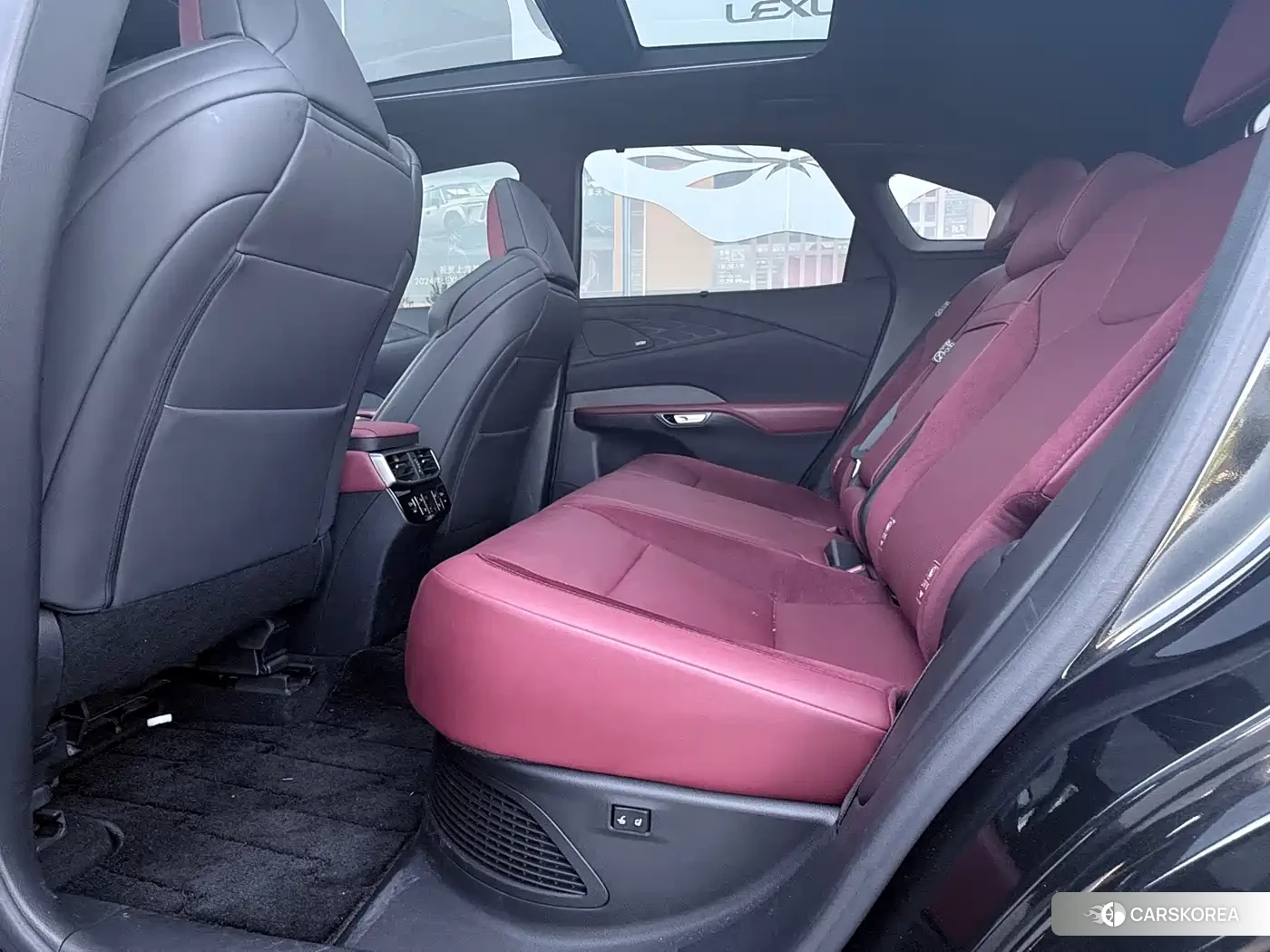 Lexus RX 2023 Черный из Китая, фото 3