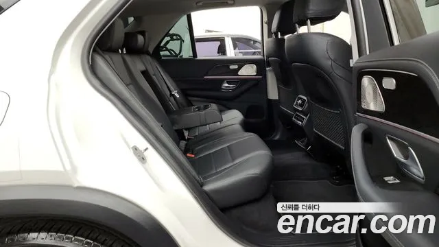 Mercedes-Benz GLE-Class W167 2023 Белый из Кореи, фото 3