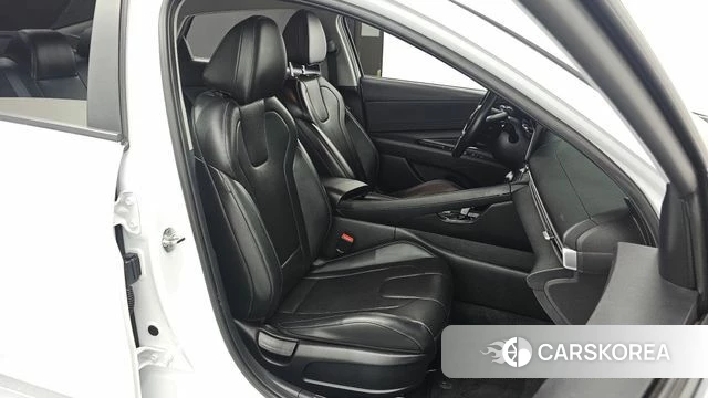 Hyundai Avante (CN7) 2022 Белый из Кореи, фото 3