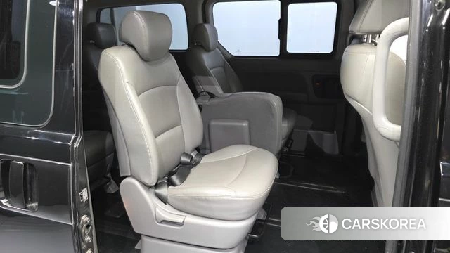 Hyundai The New Grand Starex 2019 Черный из Кореи, фото 3