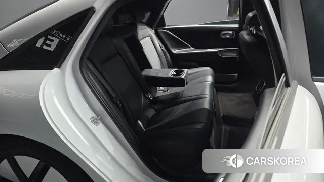 Hyundai Ionic 6 2022 Белый из Кореи, фото 3