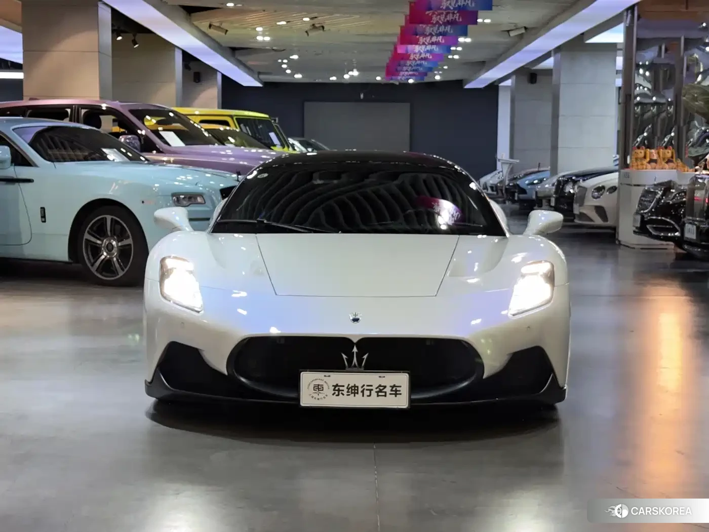Maserati MC20 2023 Белый из Китая, фото 4