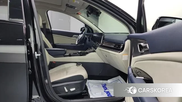 Kia Sportage 5th Generation Hybrid 2022 Черный из Кореи, фото 3