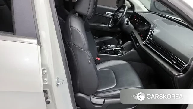 Kia Sportage 5th Generation 2022 Белый из Кореи, фото 3