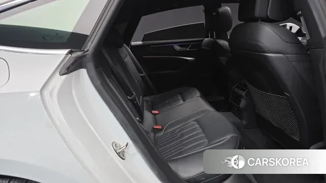 Audi A7 (4K) 2021 Белый из Кореи, фото 3