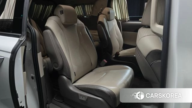 Kia Carnival 4th generation 2022 Белый из Кореи, фото 3