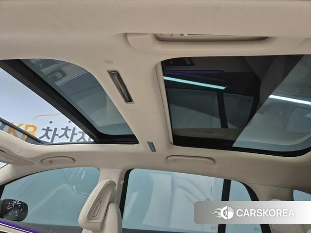 Mercedes-Benz EQS SUV X296 2023 Белый из Кореи, фото 3