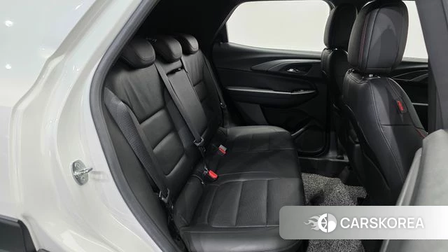 Chevrolet (GM Daewoo) Trailblazer 2022 Белый из Кореи, фото 3