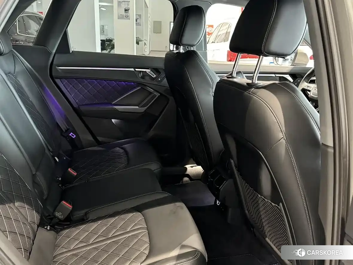 Audi Q3 2025 Silver/gray из Китая, фото 3