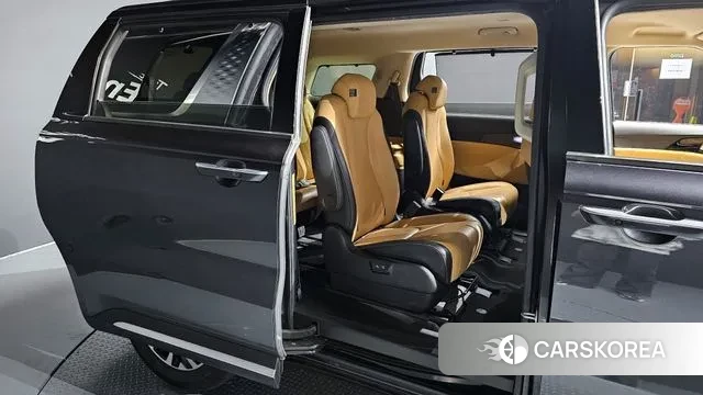 Kia Carnival 4th generation 2020 Серый из Кореи, фото 3