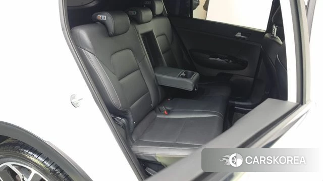 Kia Sportage The Bold 2018 Белый из Кореи, фото 3