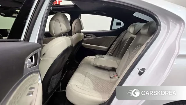 Genesis The New G70 2021 Белый из Кореи, фото 3